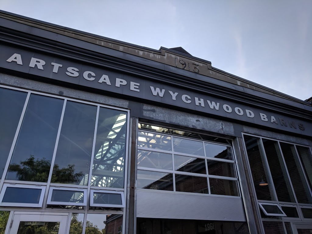 Wychwood Barns Park | 76 Wychwood Ave, Toronto, ON M6G 2X7, Canada | Phone: (416) 338-4386