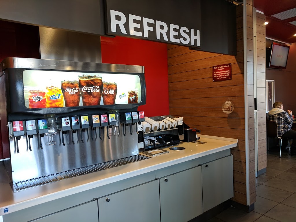 McDonalds | 26454 56 Ave, Aldergrove, BC V4W 3V3, Canada | Phone: (604) 607-7580