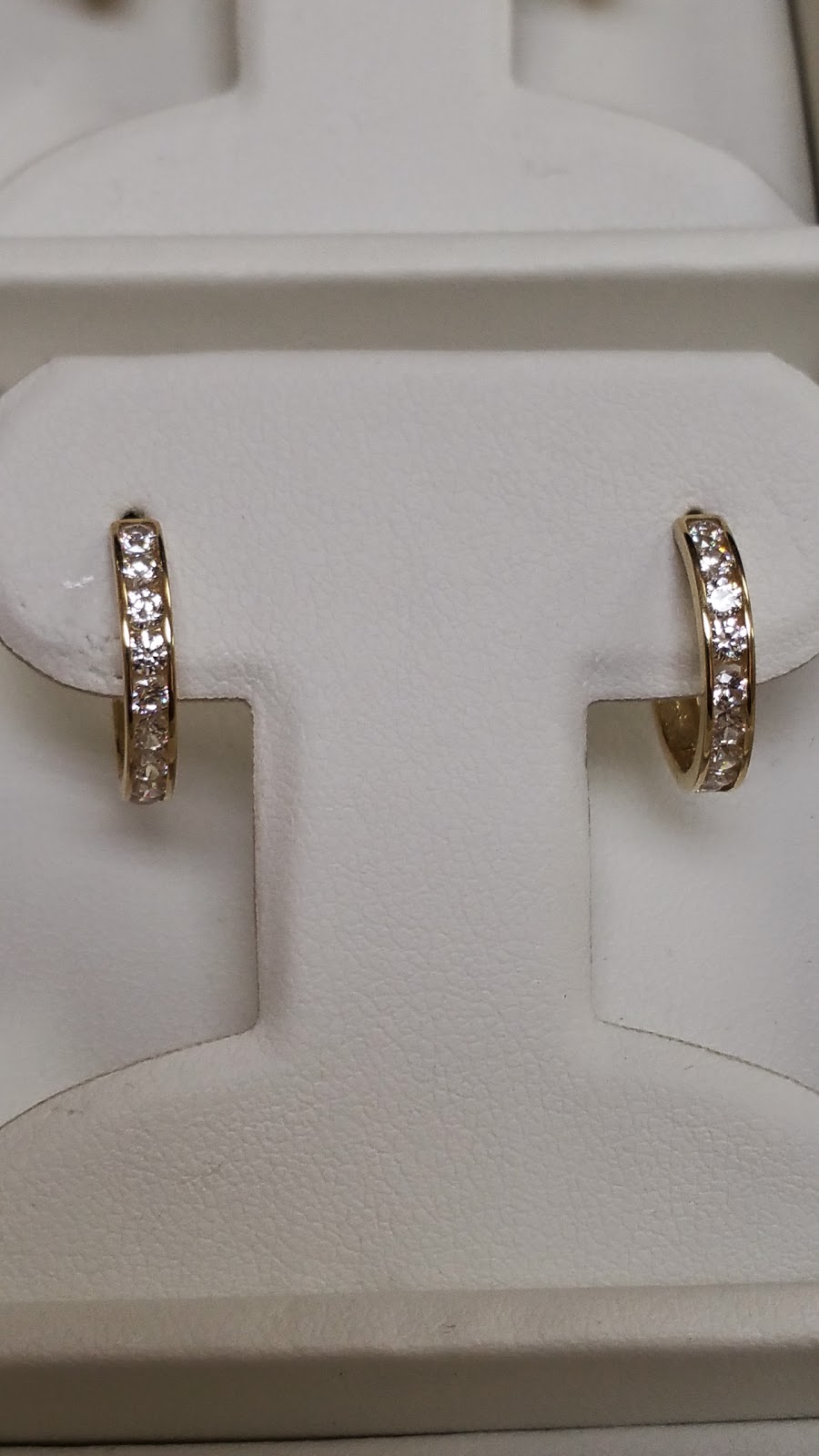 JTN Jewellery | 2300 Lawrence Ave E #3, Scarborough, ON M1P 2R2, Canada | Phone: (416) 901-5758