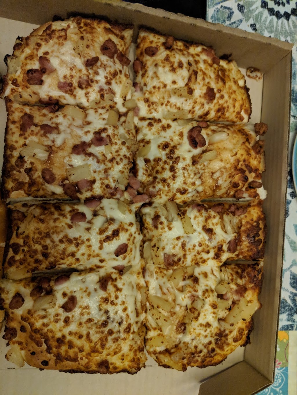 Pizza Hut | 7 Mahogany Plaza SE #380, Calgary, AB T3M 2P8, Canada | Phone: (403) 452-9800