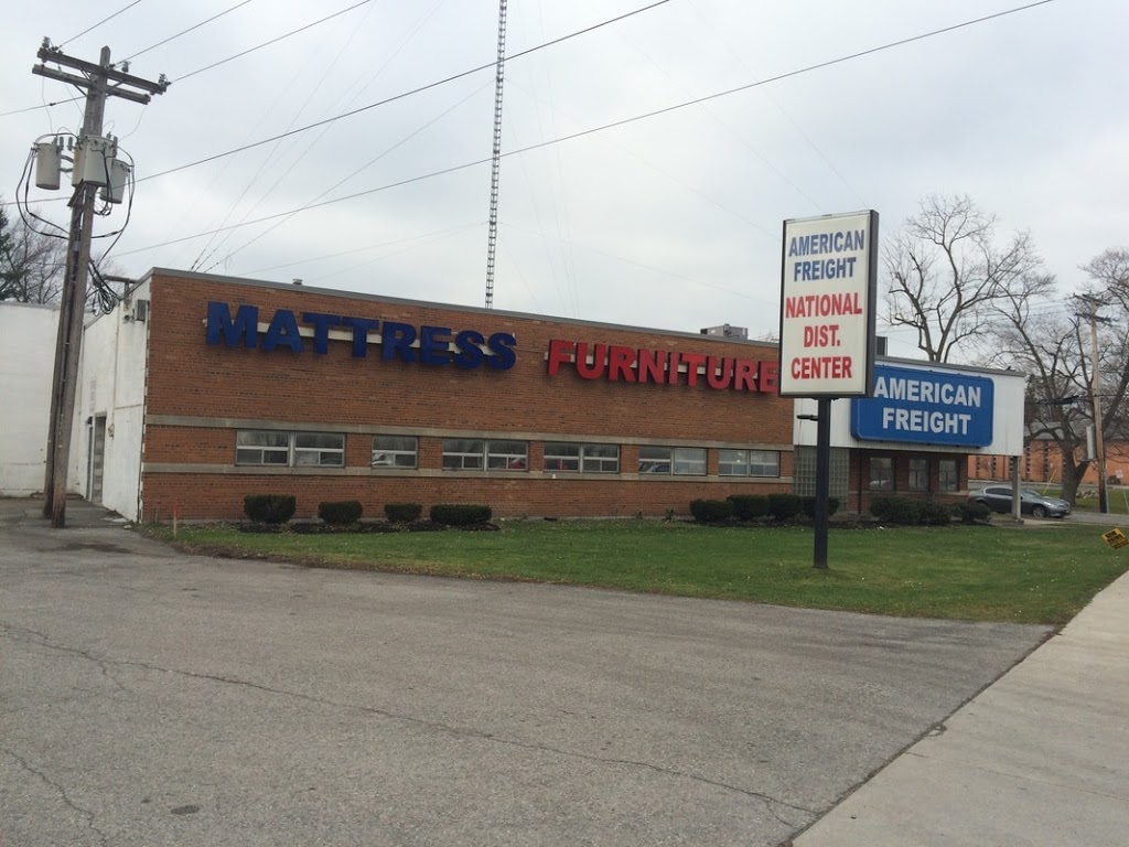 American Freight Furniture and Mattress | 778 Niagara Falls Blvd, North Tonawanda, NY 14120, USA | Phone: (716) 695-2500