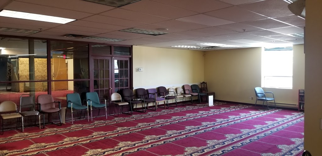 Darul-Hijra Islamic Centre | 2050 Kipling Ave, Etobicoke, ON M9W 4J9, Canada | Phone: (416) 747-9991