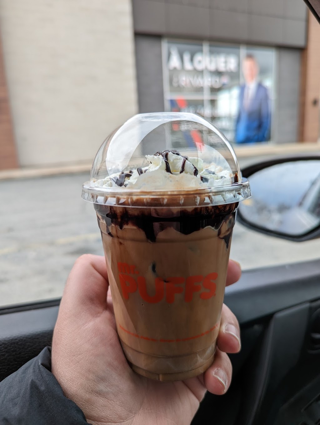 Mr. Puffs | 1600 Rue Notre Dame E, Victoriaville, QC G6P 0B4, Canada | Phone: (819) 758-2826