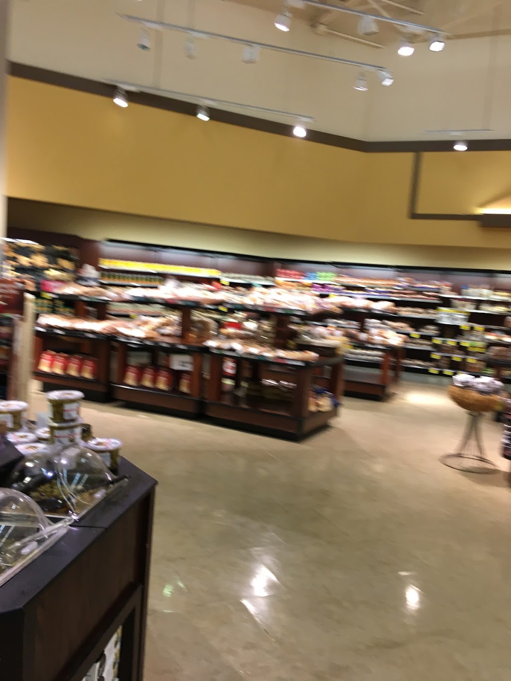 Safeway Westhills Towne Centre | 200 Stewart Green SW, Calgary, AB T3H 3C8, Canada | Phone: (403) 246-4484