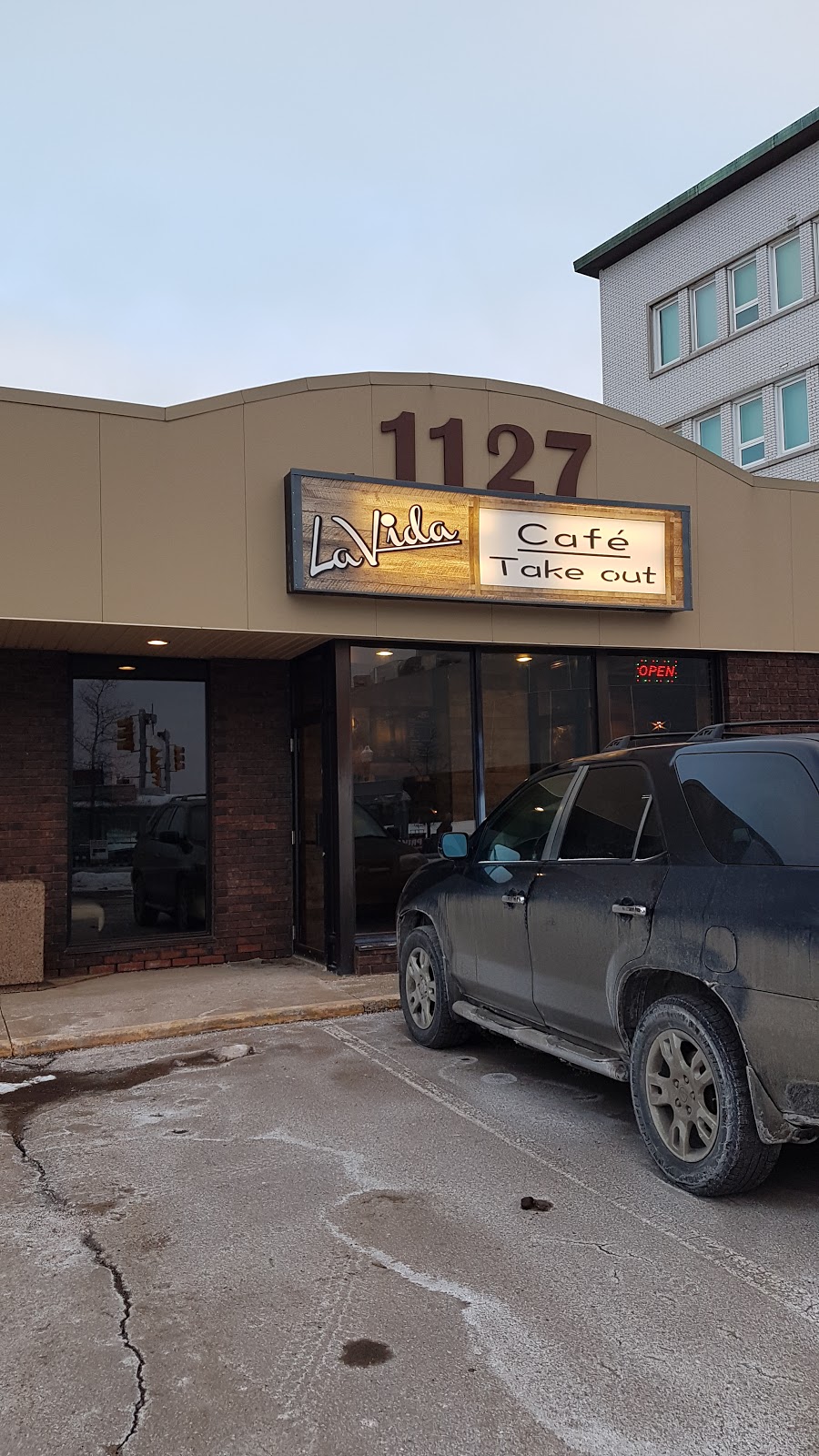 La Vida Café & Resto-Bar | 1127 Main St, Moncton, NB E1C 1H1, Canada | Phone: (506) 855-4226