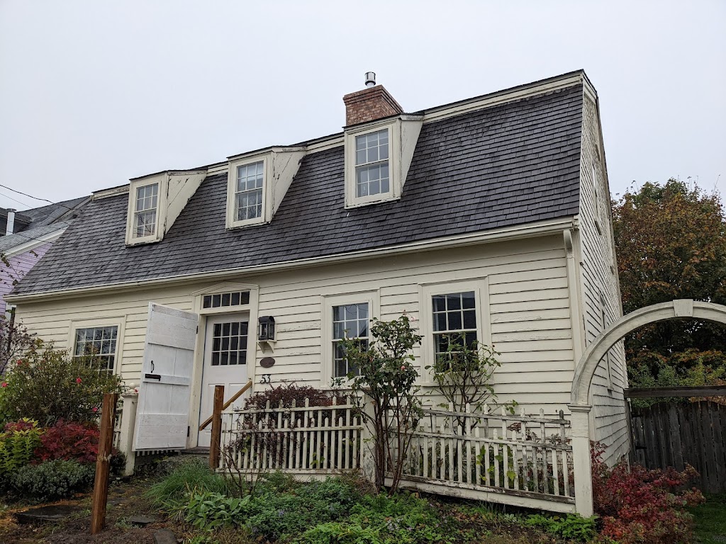 Lunenburg Academy Foundation | 97 Kaulbach St, Lunenburg, NS B0J 2C0, Canada | Phone: (902) 634-8130