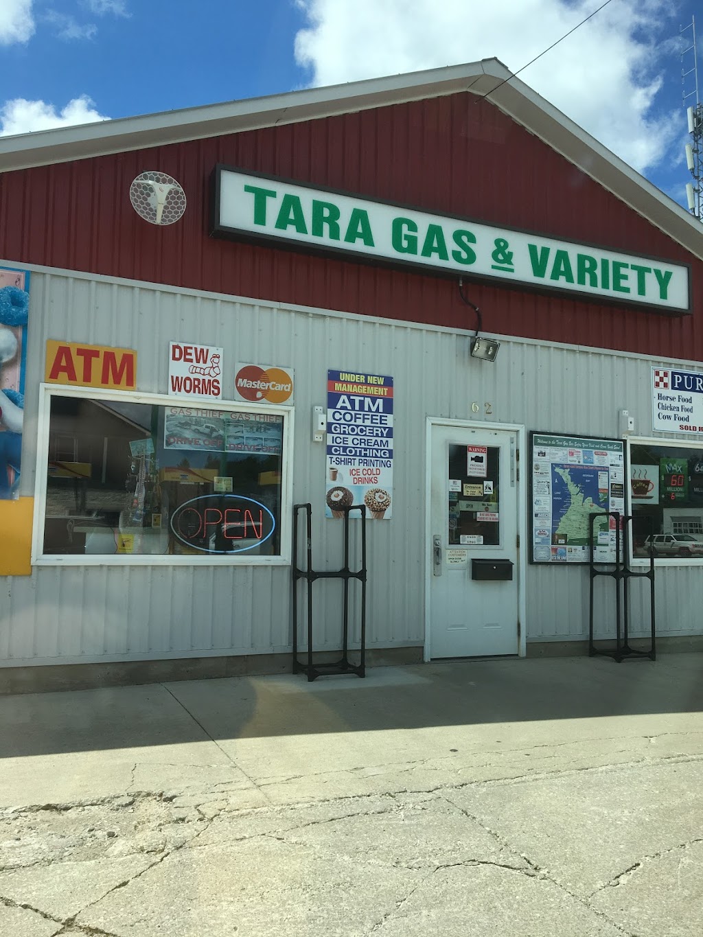 Tara Gas Bar & Variety | 62 Yonge St N, Tara, ON N0H 2N0, Canada | Phone: (519) 934-1212