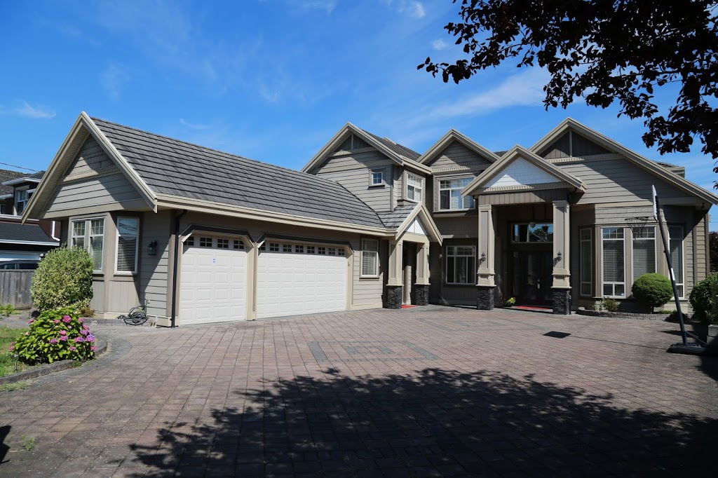 Alibabas House | 5291 Francis Rd, Richmond, BC V7C 1K2, Canada | Phone: (778) 929-0287