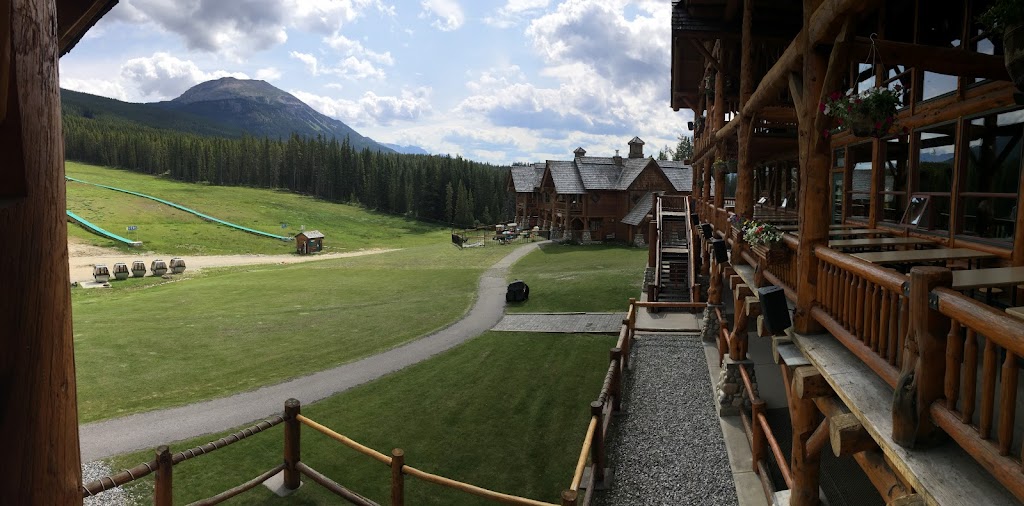 Lake Louise Ski Resort & Summer Gondola | 1 Whitehorn Rd, Lake Louise, AB T0L 1E0, Canada | Phone: (403) 522-3555
