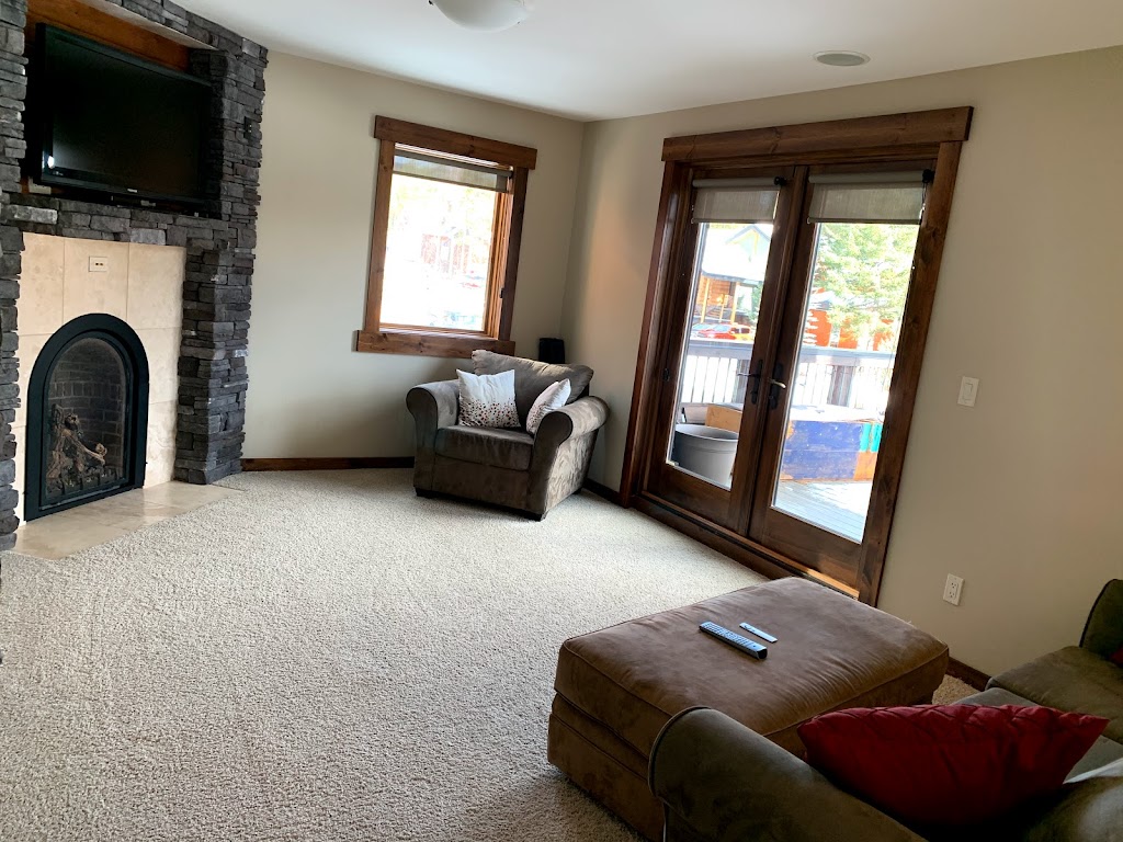 Logues Lodge Rentals Inc. | 141 Stemwinder Dr, Kimberley, BC V1A 3E9, Canada | Phone: (250) 602-9193
