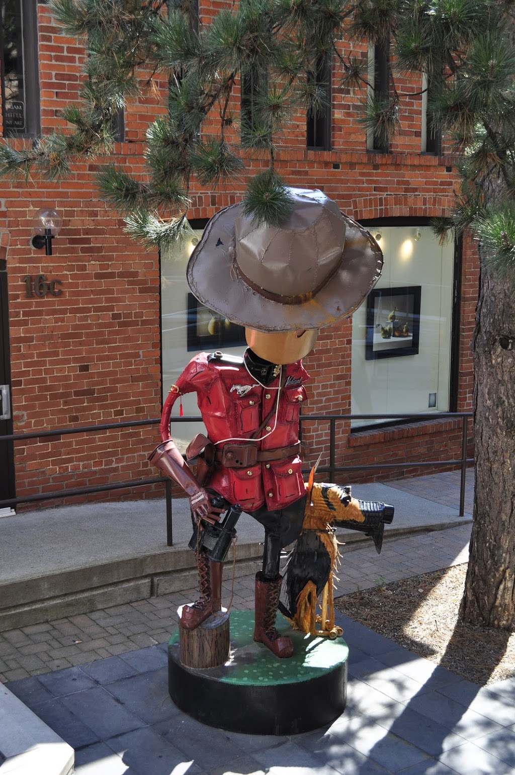 Gallery Phillip | 12 Hazelton Ave, Toronto, ON M5R 2E2, Canada | Phone: (416) 447-1301