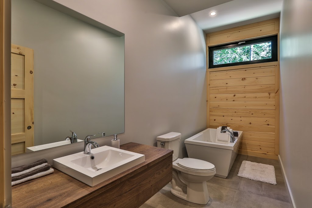 Le Manoir Des Forges | 9480 Boulevard des Forges, Trois-Rivières, QC G8Y 4G5, Canada | Phone: (819) 698-4395
