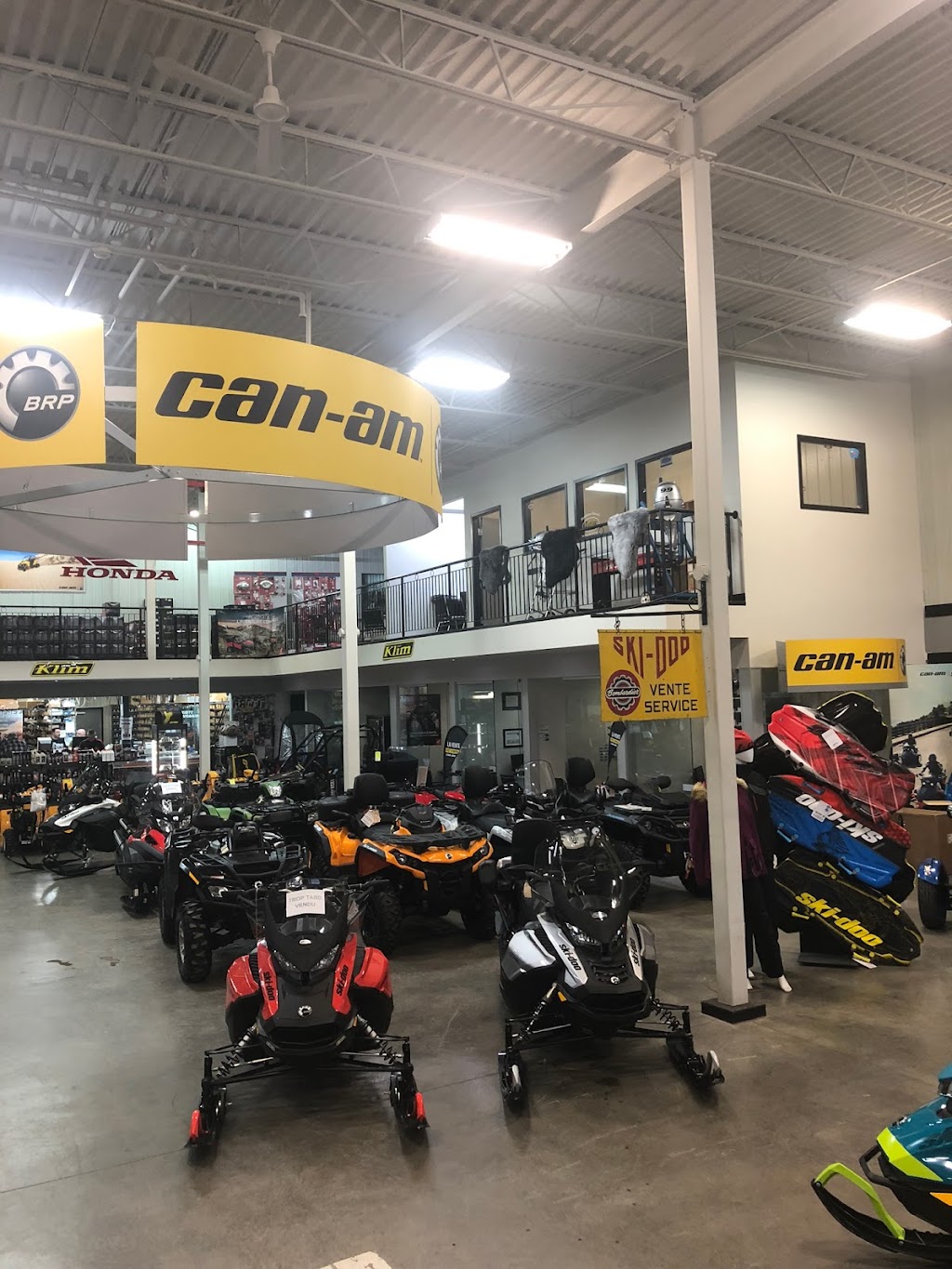 Jean Morneau | 91 Bd Cartier, Rivière-du-Loup, QC G5R 4X4, Canada | Phone: (418) 860-3632