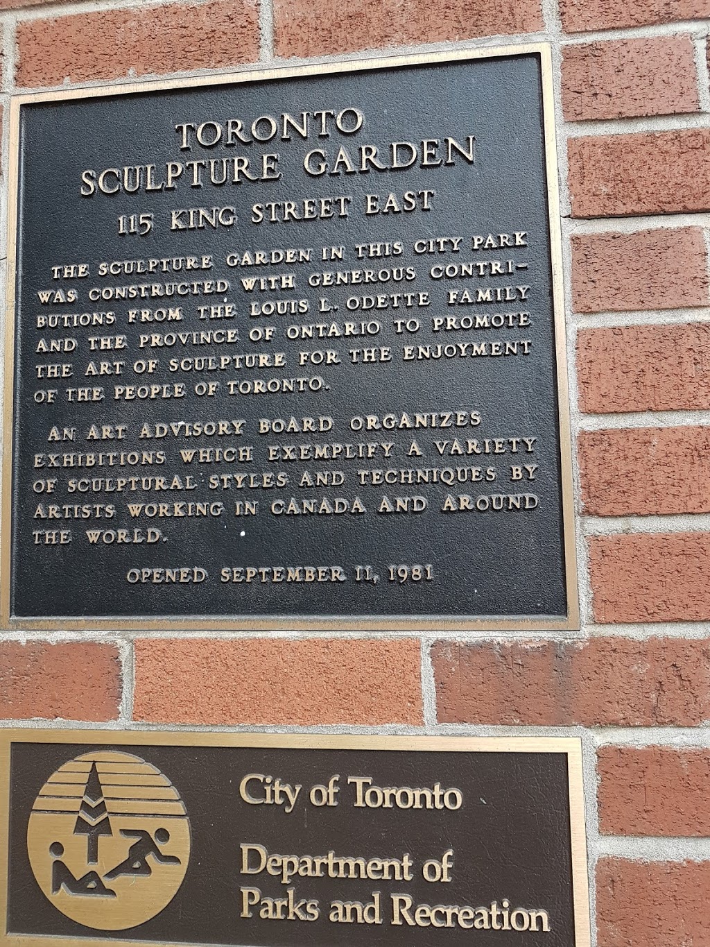 Toronto Sculpture Garden | 115 King St E, Toronto, ON M5C 1G6, Canada | Phone: (416) 392-4012