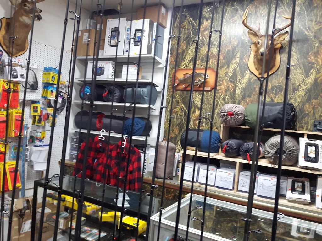 Moxys Bait & Tackle | 905 Greater Sudbury Regional Road 55, Lively, ON P3Y 1E7, Canada | Phone: (705) 692-1810
