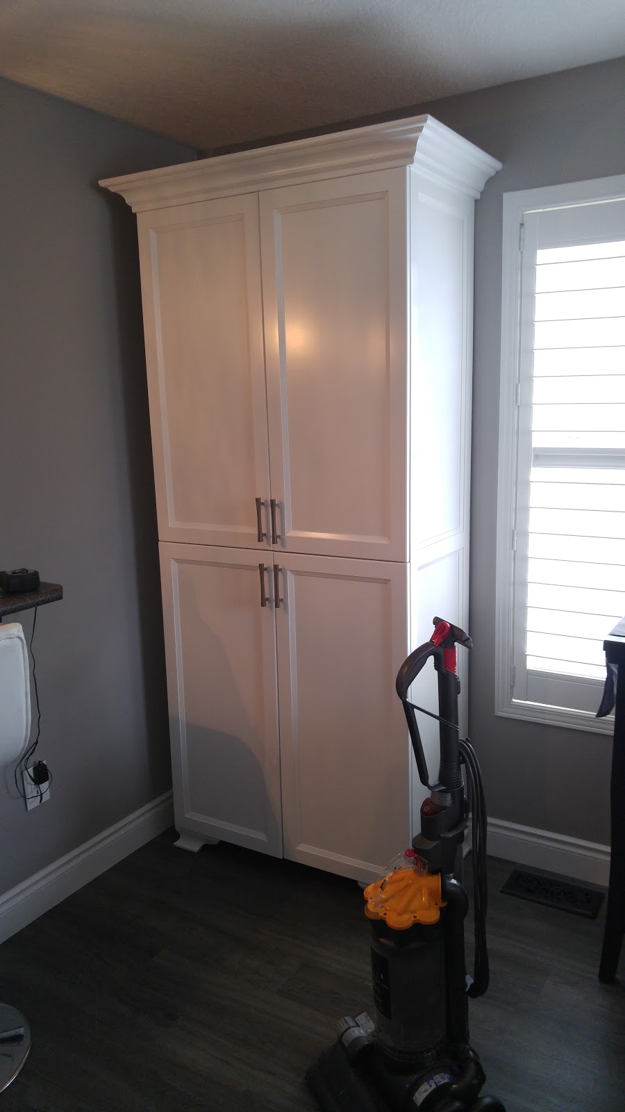 Handcrafted Wood Furniture & Kitchens | 18 Rutherford St, Burford, ON N0E, Canada | Phone: (519) 757-1800