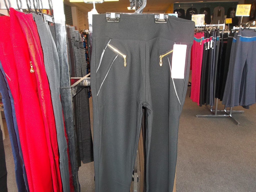Queen Beez One Stop Swag Shop | 69 Erie Ave, Brantford, ON N3S 2E7, Canada | Phone: (519) 304-8884