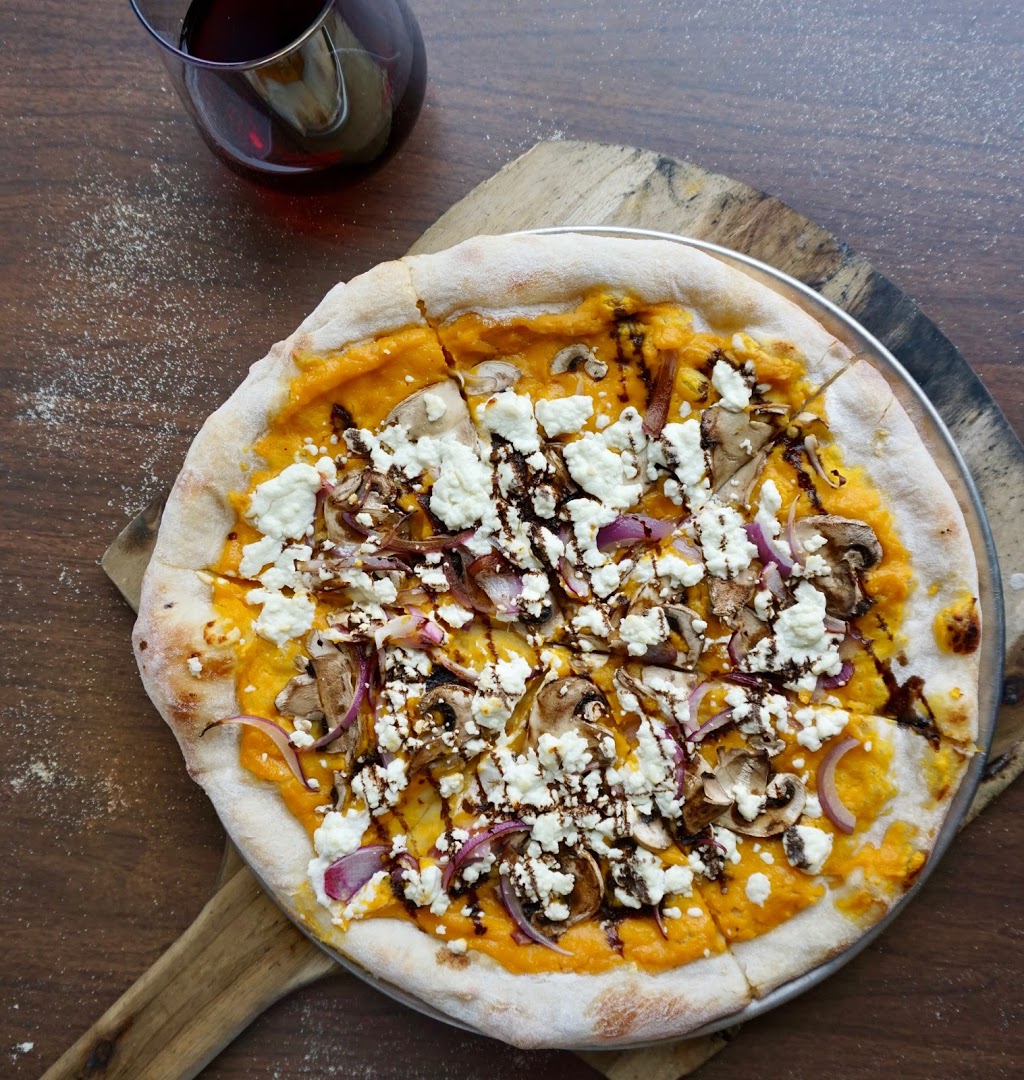 Bonfire on Queen | 342 Queen St N, Paisley, ON N0G 2N0, Canada | Phone: (519) 353-3473