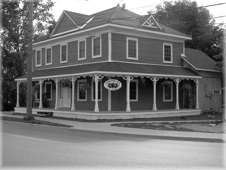 Emilyville Inn | 60 Grand Rd, Campbellford, ON K0L 1L0, Canada | Phone: (705) 632-1405