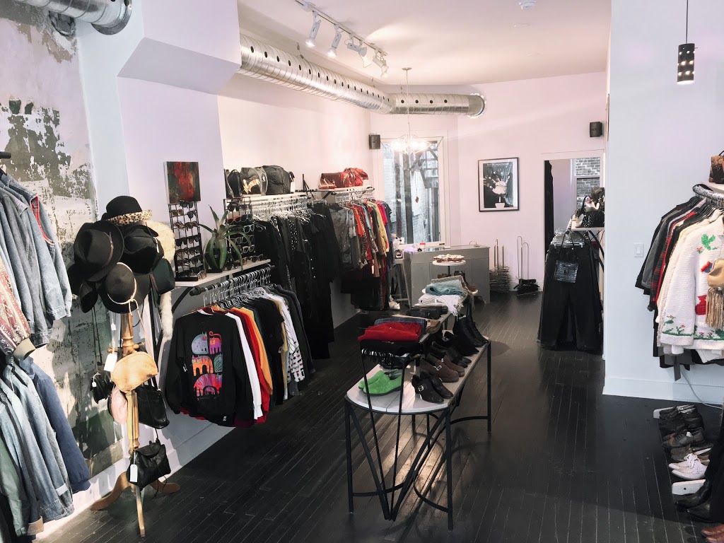 CHOSEN | 1599 Dundas St W, Toronto, ON M6K 1T9, Canada | Phone: (647) 346-1993