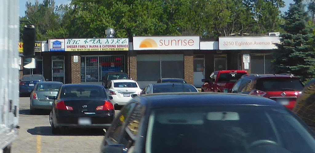 Sunny Convenience | 3256 Eglinton Av E, Scarborough, ON M1J 2H6, Canada | Phone: (416) 267-2648