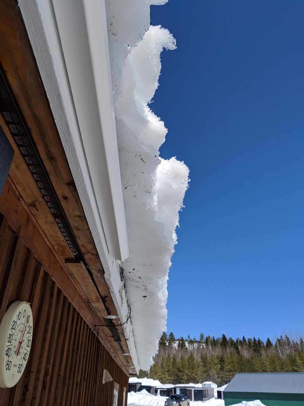 Rogers Lake Lodge | Highway 430, Northesk Parish, NB E2A 6M3, Canada | Phone: (506) 502-2696