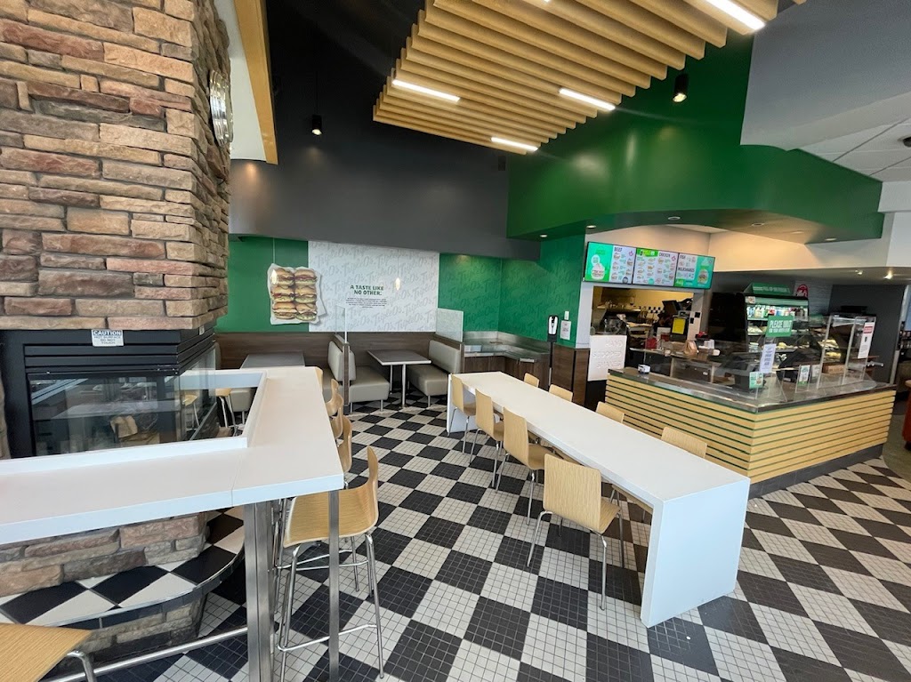 Triple Os | 22284 Lougheed Hwy., Maple Ridge, BC V2X 2T2, Canada | Phone: (604) 463-7065
