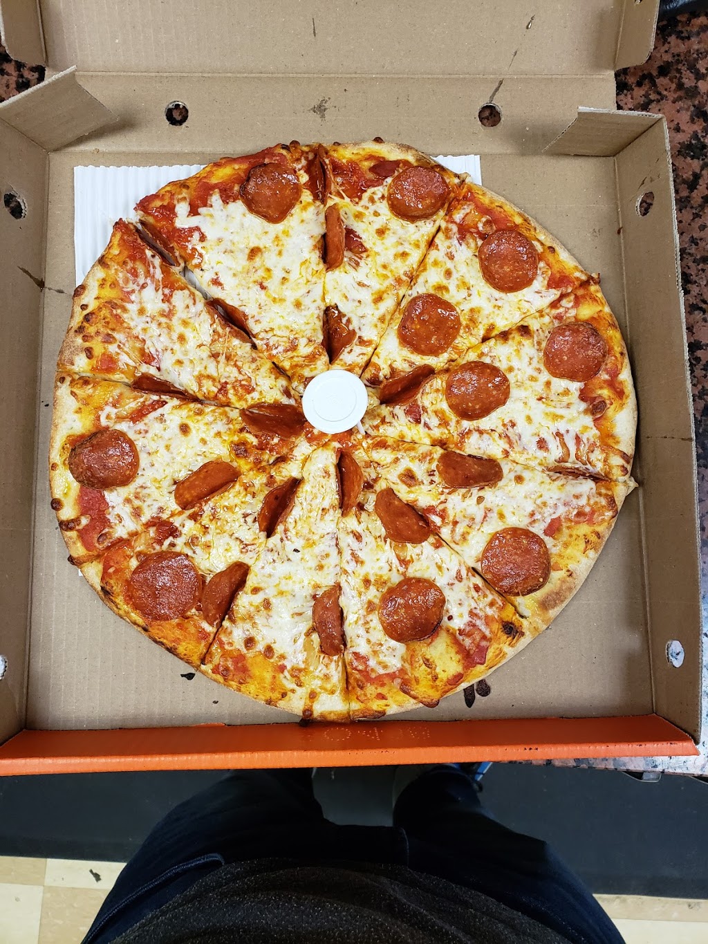 Pizza Pizza | 1080 Adelaide St N, London, ON N5Y 2N1, Canada | Phone: (519) 667-1111