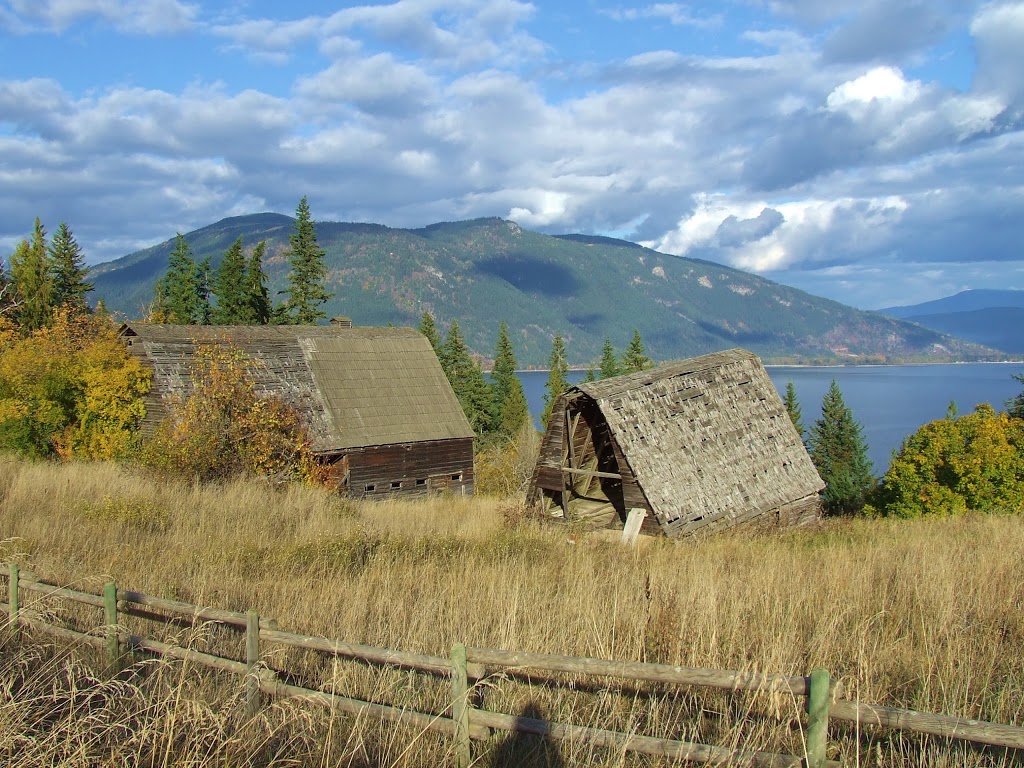 Bastion Ranch | 6494 Sunnybrae-Canoe Point Rd, Tappen, BC V0E 2X1, Canada | Phone: (250) 835-4314