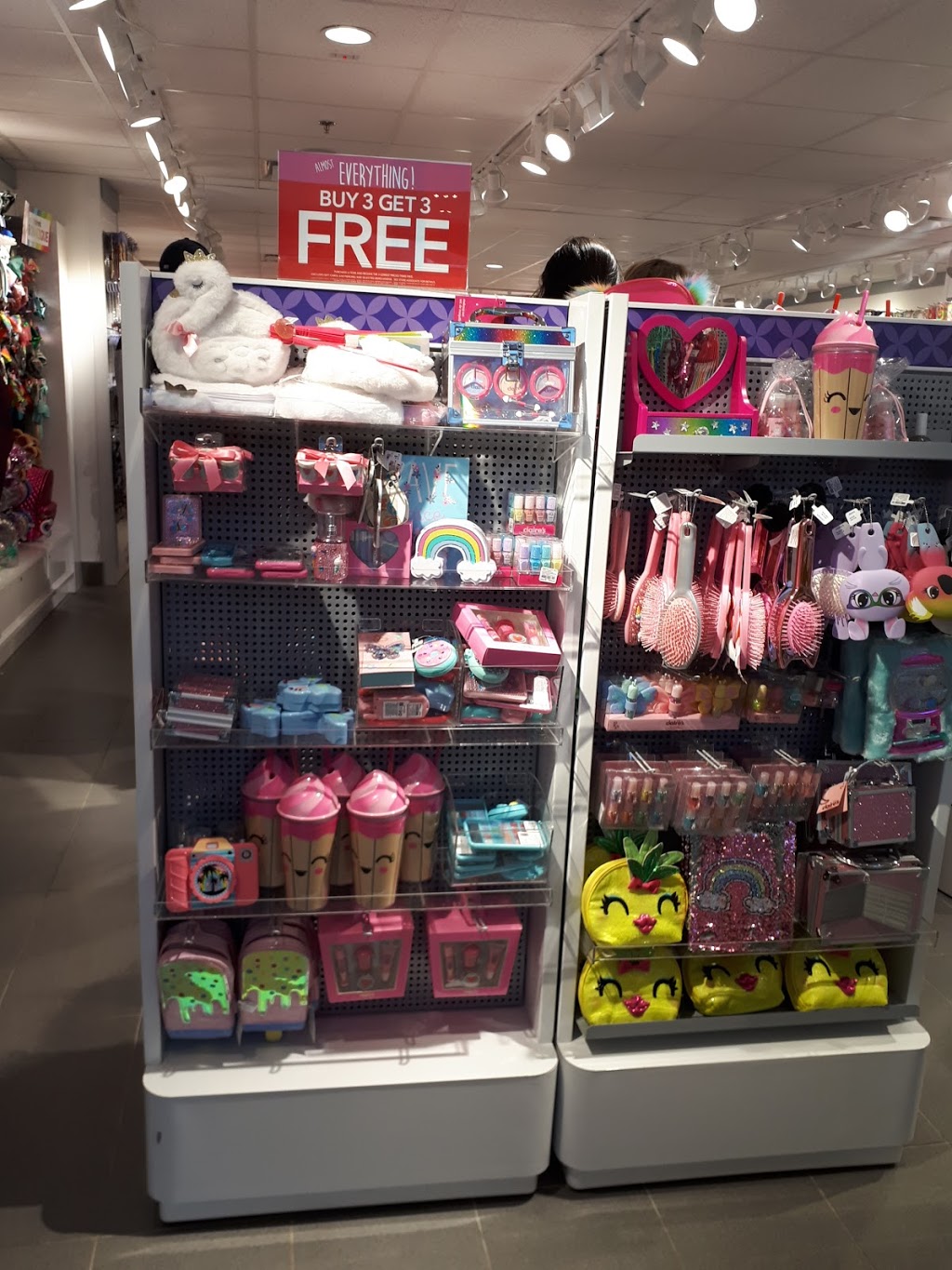 Claires | 7001 Mumford Rd #244, Halifax, NS B3L 4N9, Canada | Phone: (902) 455-2077