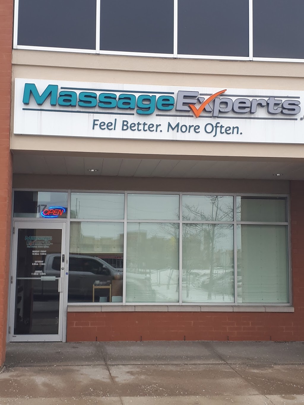 Massage Experts | 3120 Rutherford Rd #17, Concord, ON L4K 0B1, Canada | Phone: (905) 553-8300