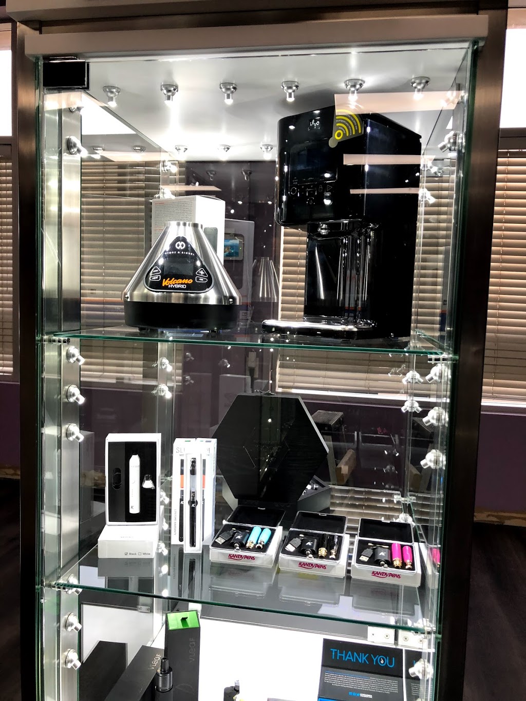 Twisted Sisters Vape Shop | 600 Hespeler Rd Unit 81, Cambridge, ON N1R 6J8, Canada | Phone: (519) 841-8787