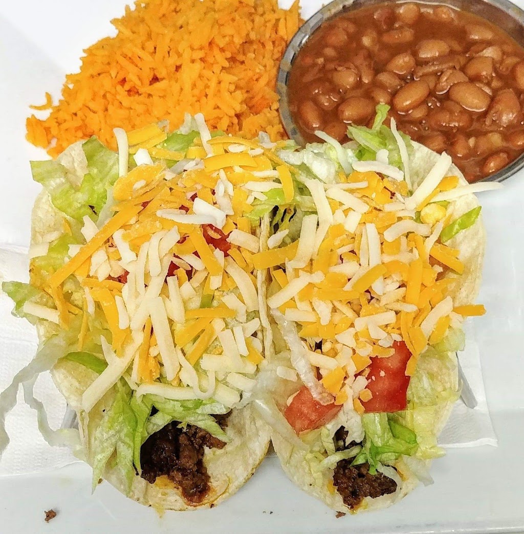 Stockyard Cafe | 8933 Walker Rd, Aylmer, ON N5H 2R1, Canada | Phone: (519) 773-3832