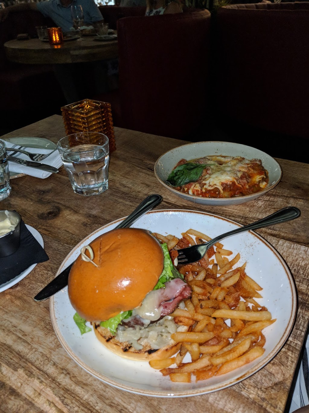 Industria Pizzeria + Bar | 582 Chemin de Touraine, Boucherville, QC J4B 5E4, Canada | Phone: (450) 641-7167