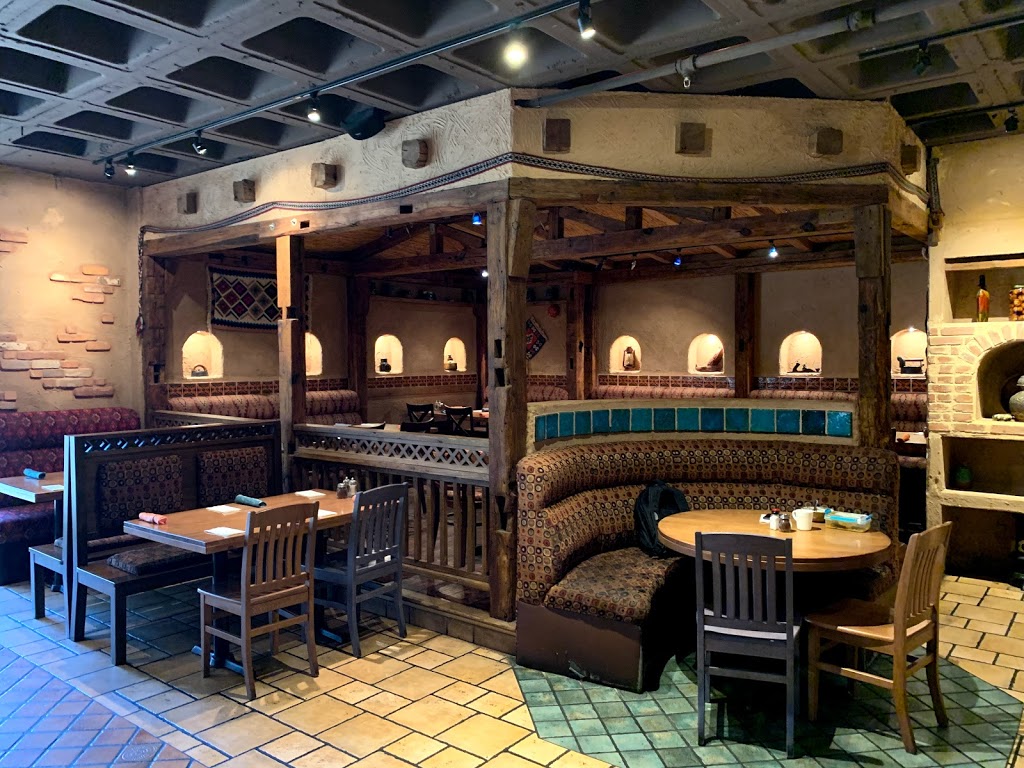 Gilaneh Restaurant | 900 York Mills Rd, North York, ON M3B 3H2, Canada | Phone: (416) 390-9999