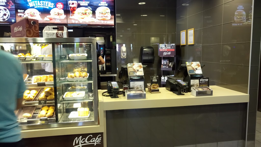 McDonalds | 100 Stewart Green SW, Calgary, AB T3H 3C8, Canada | Phone: (403) 246-1577
