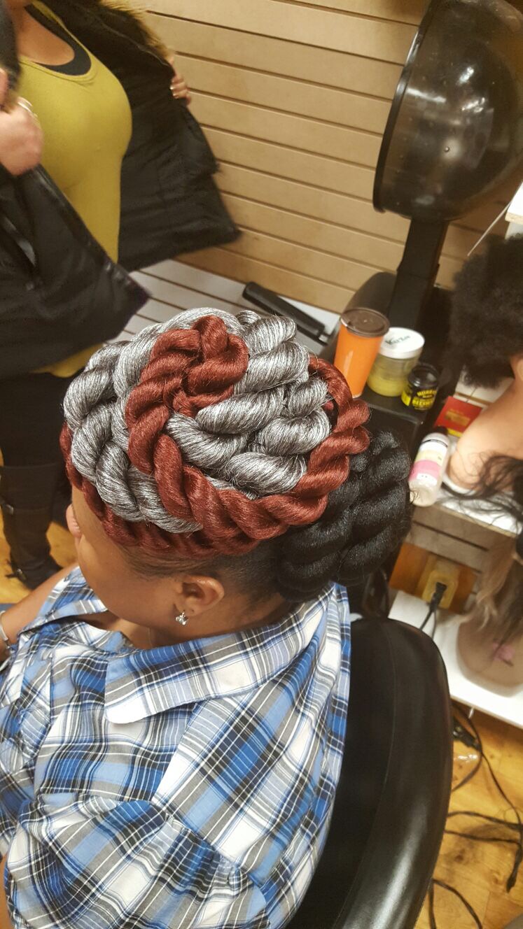 Erica Beauty Supply Store and Hair Salon | 2475 Finch Ave W, North York, ON M9M 2G1, Canada | Phone: (647) 702-0024