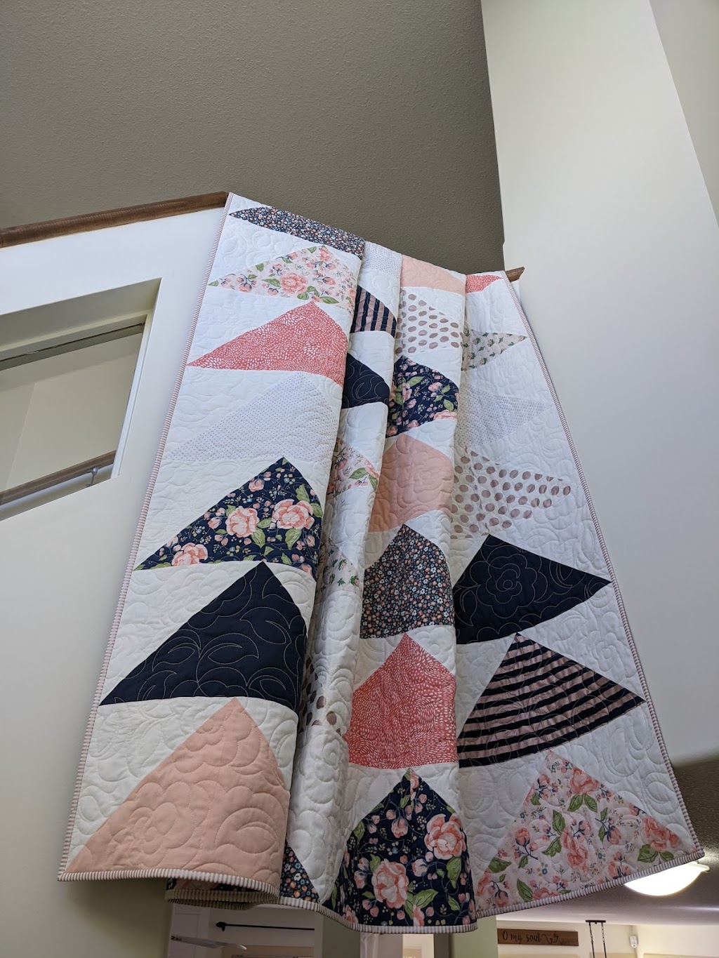 ModMooi Longarm Quilting | 916 Proctor Wynd NW, Edmonton, AB T5T 6N7, Canada | Phone: (587) 598-3254