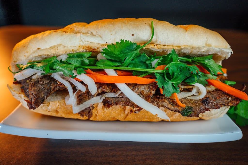 Culis Pho & More | 2745 Veterans Memorial Pkwy Unit 153, Victoria, BC V9B 0H4, Canada | Phone: (250) 478-8831
