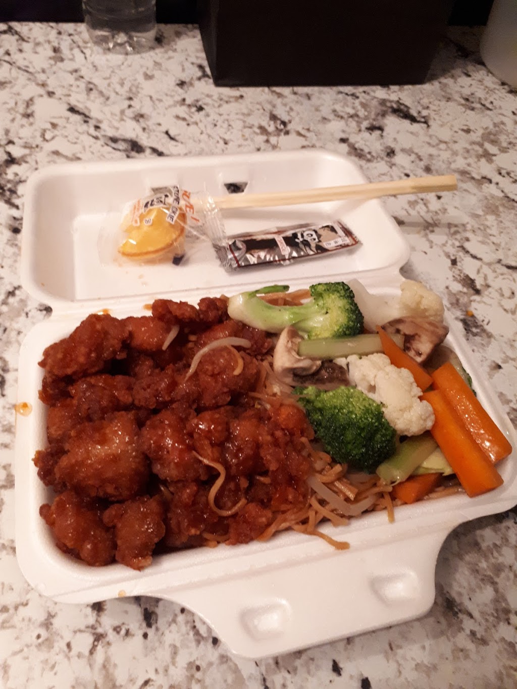 Dragon Garden Restaurant | 20151 Fraser Hwy, Langley City, BC V3A 4E4, Canada | Phone: (604) 533-3289