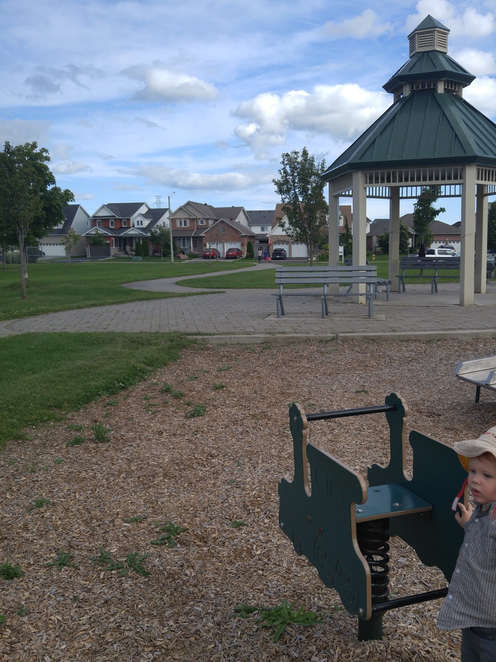 Conlin Meadows Park | 1091 Ormond Dr, Oshawa, ON L1K 2Z6, Canada | Phone: (905) 436-3311