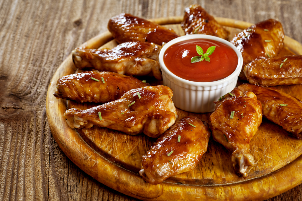 Prontos Pizza | 332 Wharncliffe Rd N, London, ON N6G 1E1, Canada | Phone: (226) 663-4666