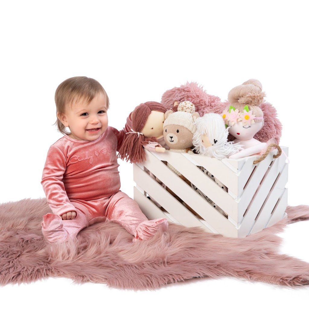 Little Cheeks | 353 Rue Beth-Halevy, Boisbriand, QC J7E 4H4, Canada | Phone: (438) 408-9844