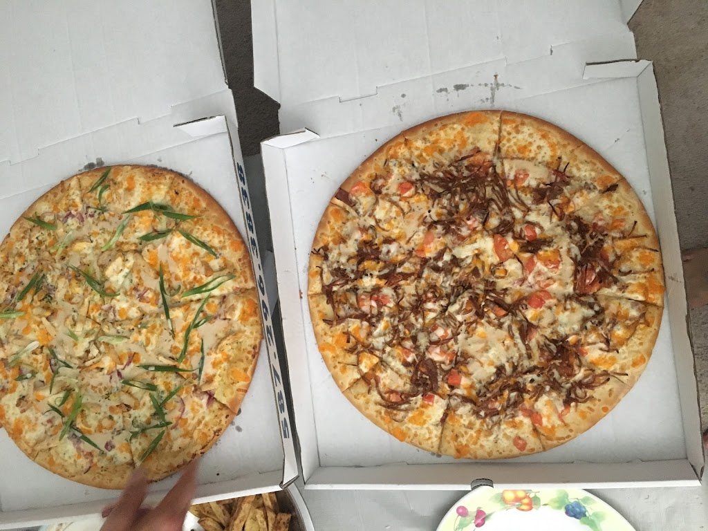 Sals Pizza | 5006 Centre St N, Calgary, AB T2K 0S8, Canada | Phone: (587) 296-3838