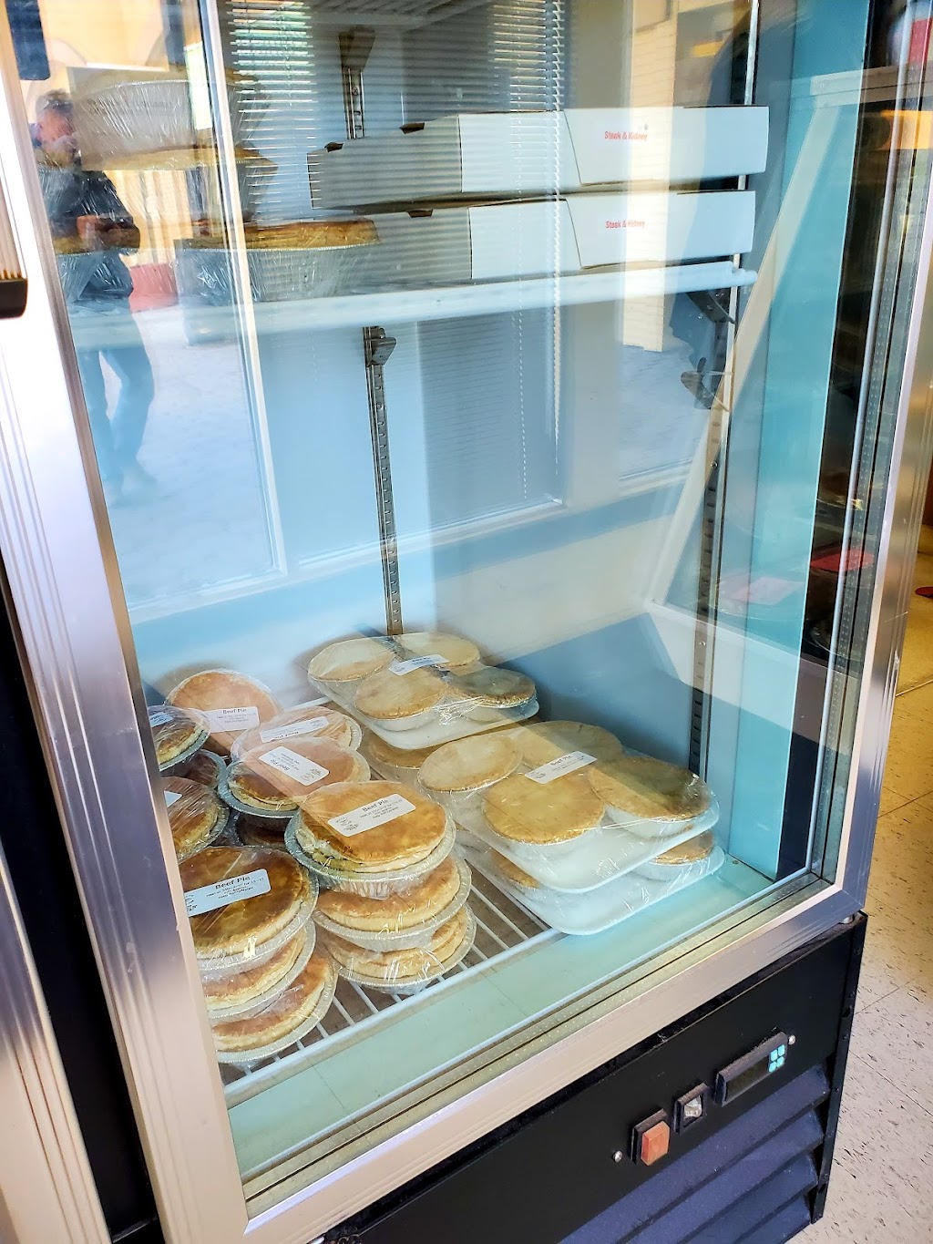 Mollys Meat Pies | 390 Provencher Blvd, Winnipeg, MB R2H 0H1, Canada | Phone: (204) 231-0221