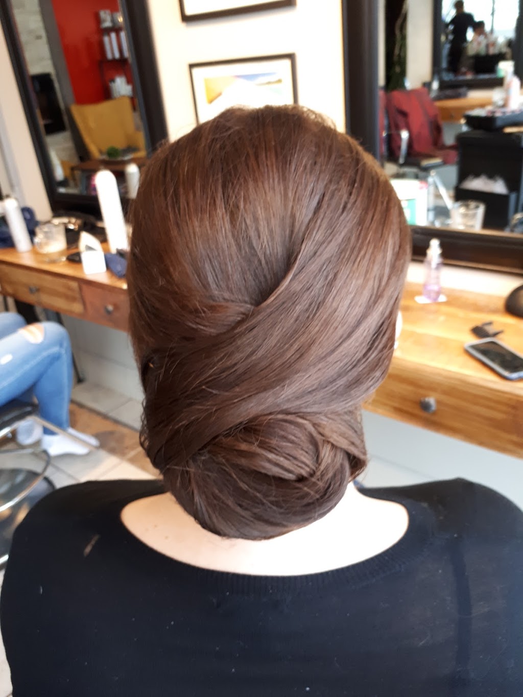 Soho Hairdressing Salon | 2336 Ch Ste-Foy, Québec, QC G1V 1S5, Canada | Phone: (418) 653-7646