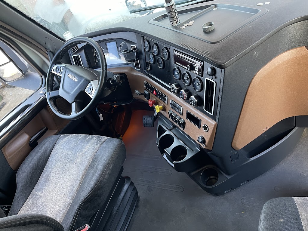Punjab Mobile Auto Detailing | 2787 Embleton Rd, Brampton, ON L6Y 0E8, Canada | Phone: (306) 880-0097