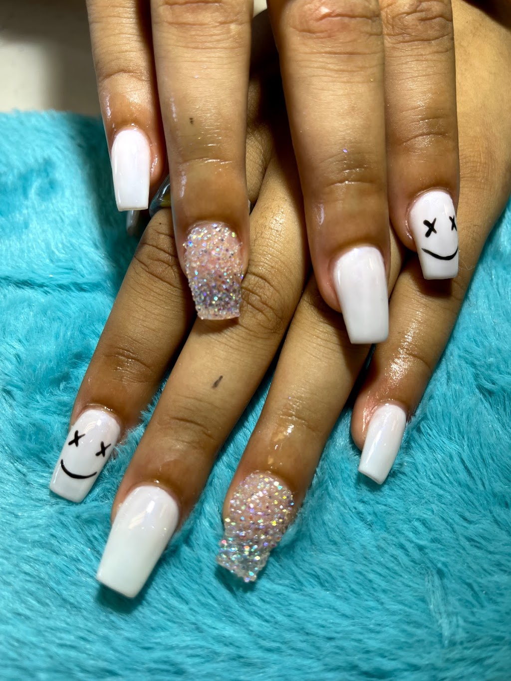 Rosa’s Nail Spa | 27-462 Birchmount Rd, Scarborough, ON M1K 1N8, Canada | Phone: (416) 850-1956