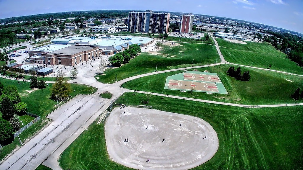 White Oaks Public School | 585 Bradley Ave, London, ON N6E 3Z8, Canada | Phone: (519) 452-8680