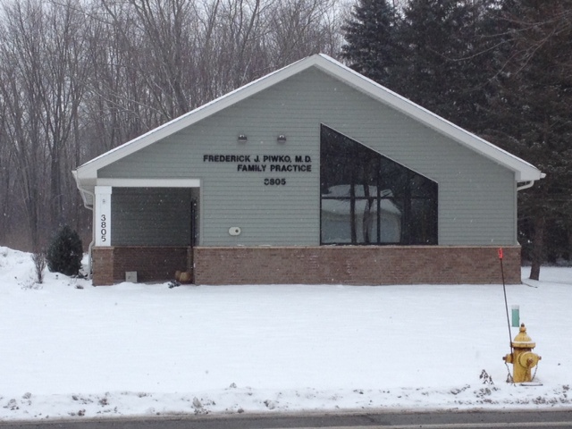 Frederick J. Piwko, MD | 3805 Lockport Olcott Rd, Lockport, NY 14094, USA | Phone: (716) 439-4248